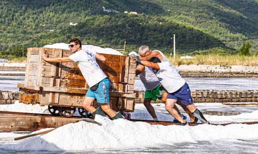 Najstarija solana u Europi: Kila cvijeta stonske soli stoji 160 €!