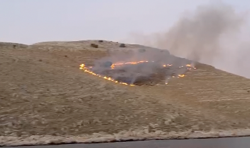 VIDEO Gorjelo na Kornatima: 'Ispalili su signalnu raketu s broda, vatra je bila sve veća'