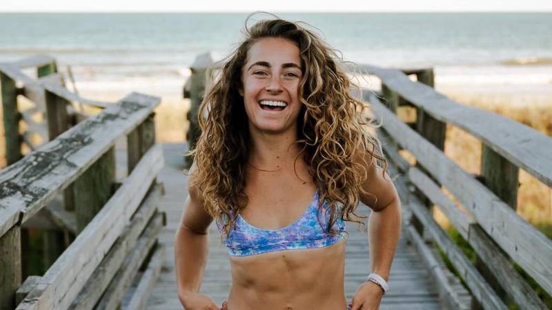 FOTO Ni ozljeda ju nije pokolebala: Danas je jedna od najpoznatijih fitness influencera