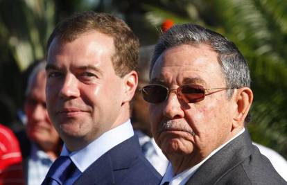 Medvedev će se na Kubi sastati s Fidelom Castrom