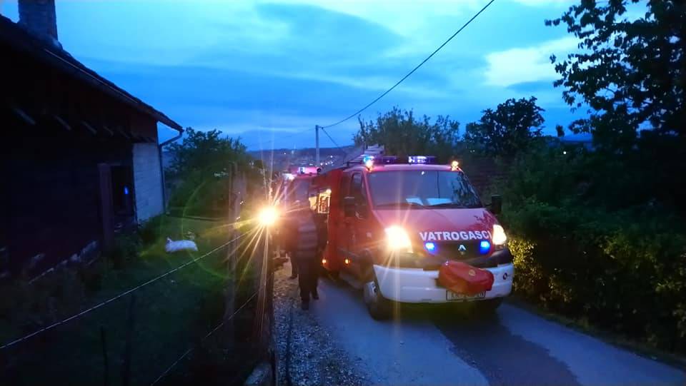 Planula kuća, poginuo vlasnik: Propao je kroz pod u podrum?