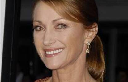 Jane Seymour: Angelina, pod hitno nabaci koju kilu