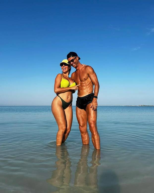 FOTO Smrknuto lice Georgine na Ronaldovoj utakmici: Očekivala je proslavu, a nastala je drama