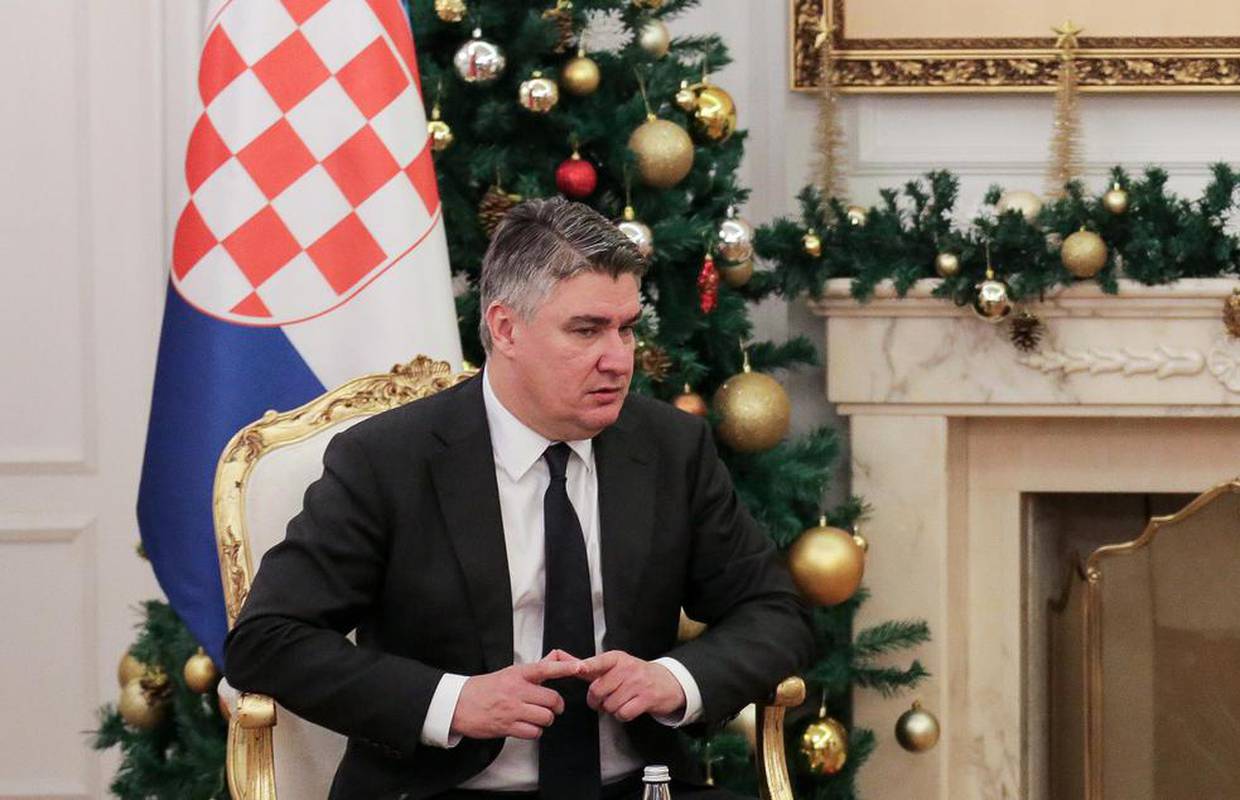 Milanović čestitao građanima Božić:  Pozvao je na uvažavanje različitih mišljenja i cijepljenje