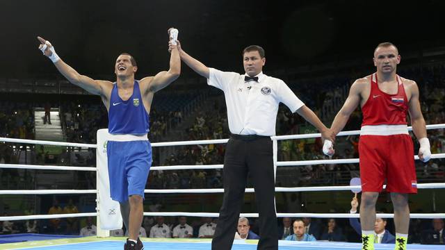 Boxing - Men's Light Heavy (81kg) Round of 16 Bout 90