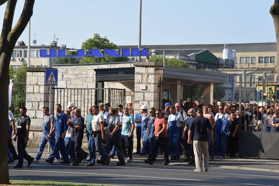 Pula: Radnici Uljanika nastavili Å¡trajk i zahtjevaju ostavku Uprave