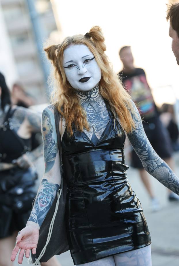 Zagreb: Atmosfera oko Arene uoci koncerta Marilyna Manson.