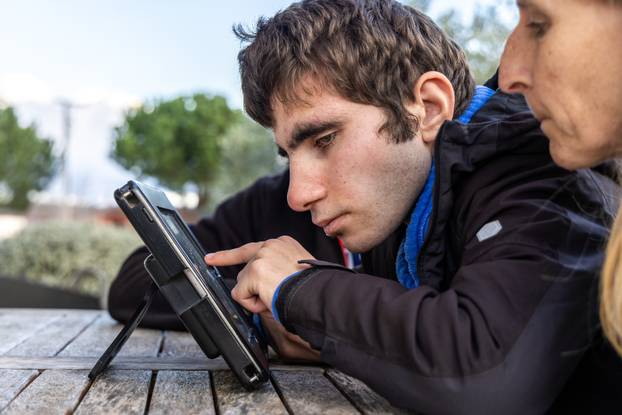 24sata Vodnjan: obitelj Schlutz, Oliver, Daniela i sin Elmedin 