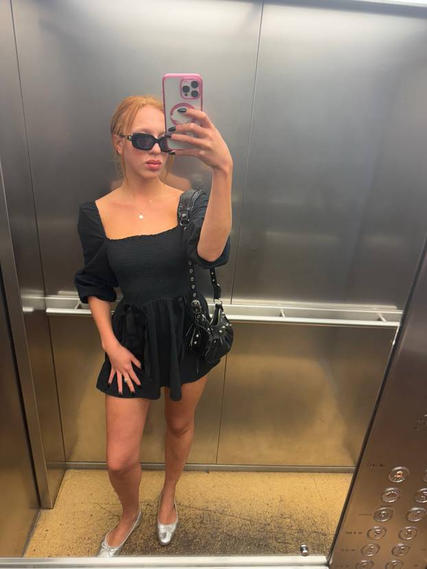 FOTO Zvali su je Beckerovim 'djetetom iz sobice za metle', sad je pokazala isklesano tijelo