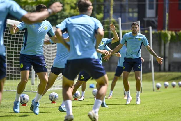 Zagreb: Media day i trening Dinama s novim trenerom 