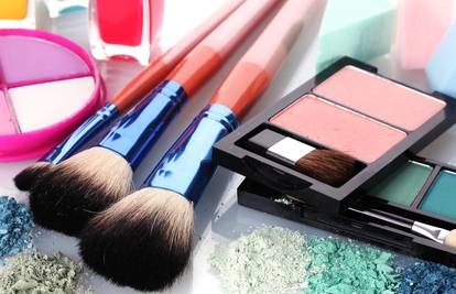 Trikovi za make-up: Baze za savršen ten i fiksatori šminke