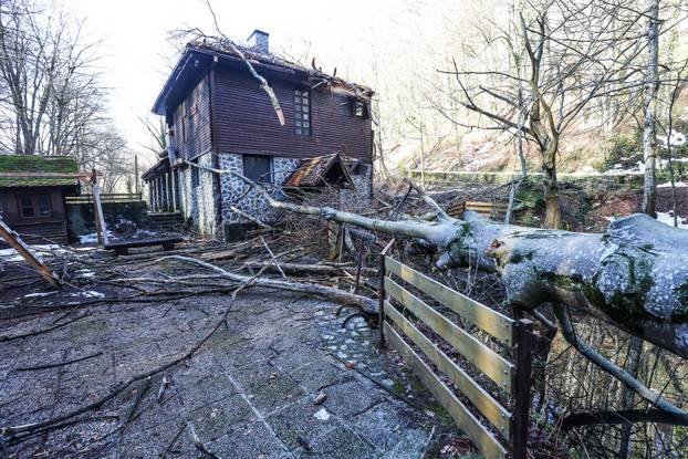 24sata Zagreb: U nevremenu oštećeno izletište Kraljičin zdenac