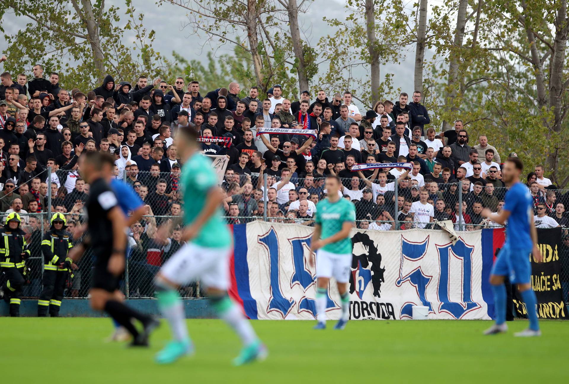 Ploče: Jadran LP i Hajduk sastali se u osmini finala SuperSport Hrvatskog nogometnog kupa