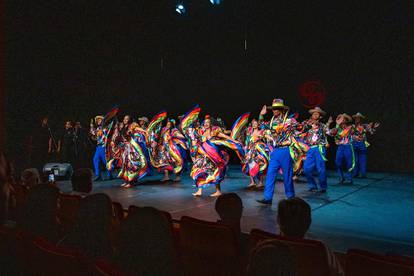 FOTO Na Međunarodnu smotru folklora stigle skupine iz cijelog svijeta: Evo raskošnih kadrova