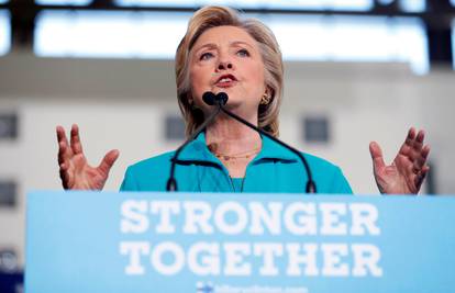 'Nije kriva': FBI završio istragu o e-mailovima Hillary Clinton