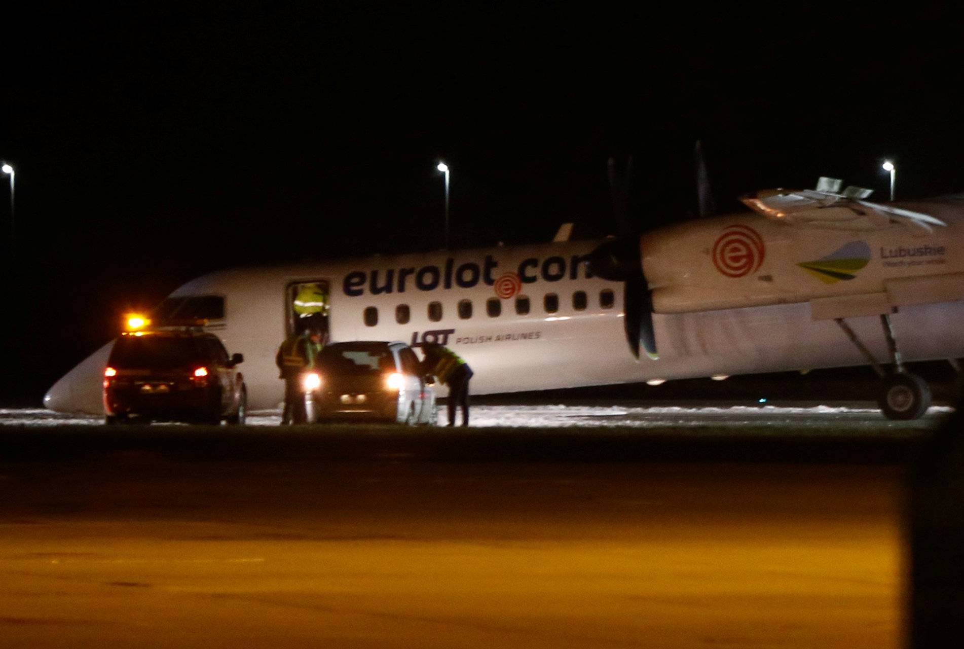 An aircraft of Polish national career LOT made an emergency landing at Warsaw Okecie airport