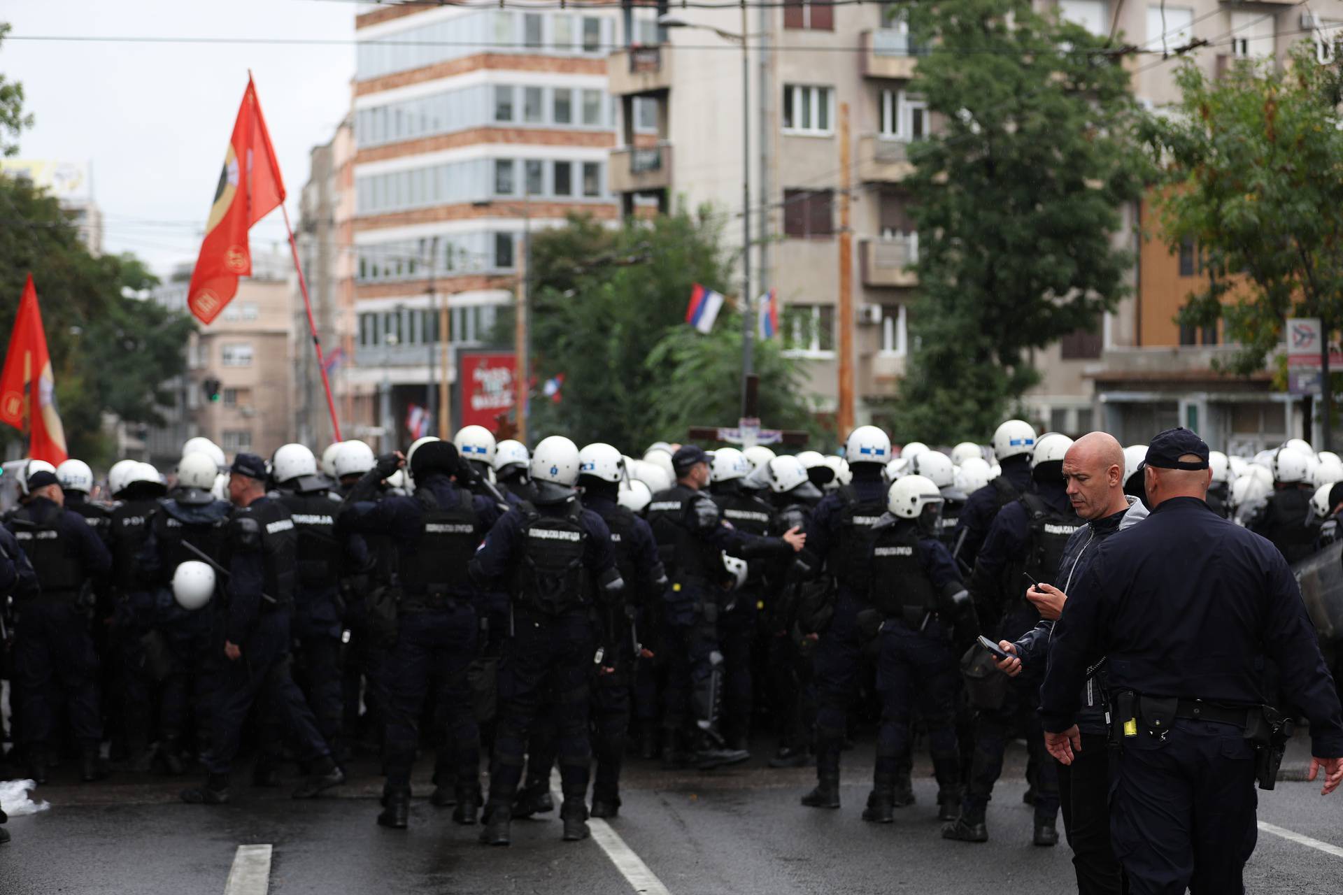 Beograd: Policija je blokirala protivnike Europrajda 