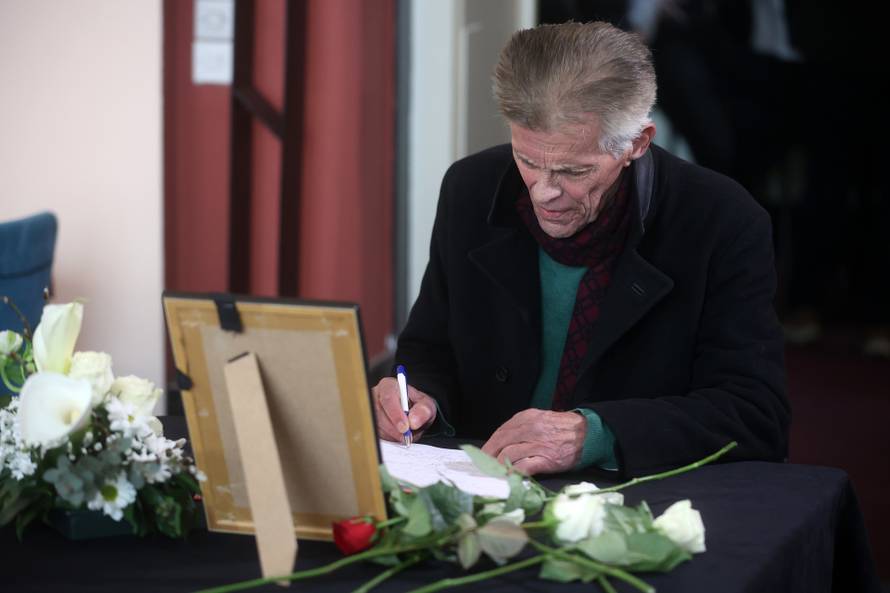 Sarajevo:  Komemoracija za preminulog glumca Sašu Petrovića