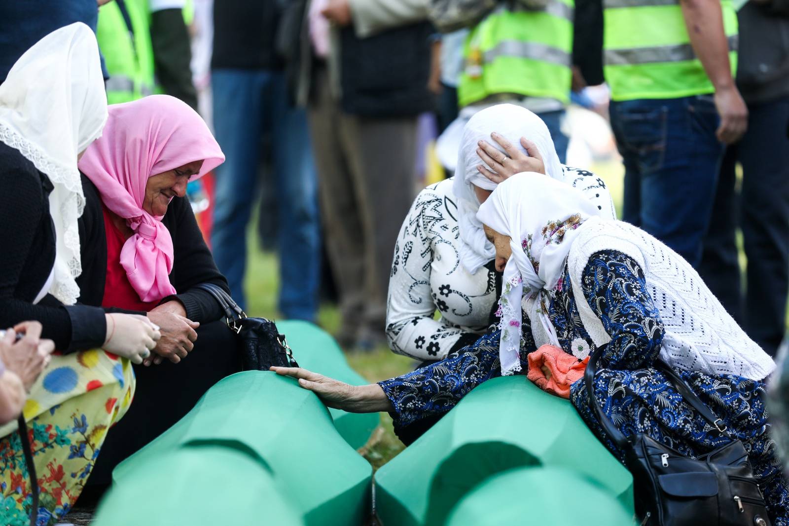 Na 24. godiÅ¡njicu genocida nad BoÅ¡njacima u Srebrenici u ukopane joÅ¡ 33 Å¾rtve