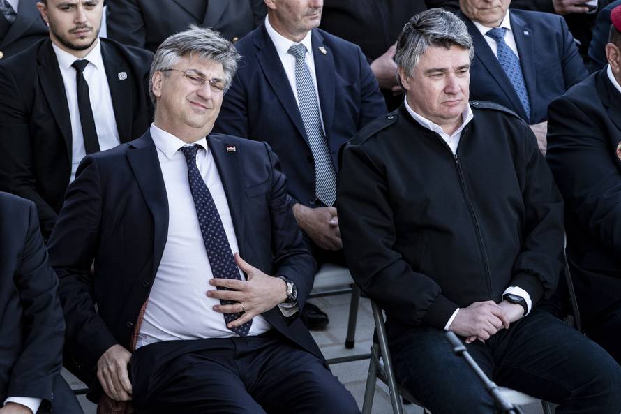 FOTO Plenković i Milanović sjeli su jedan kraj drugoga, ali na licima im nije bilo oduševljenja