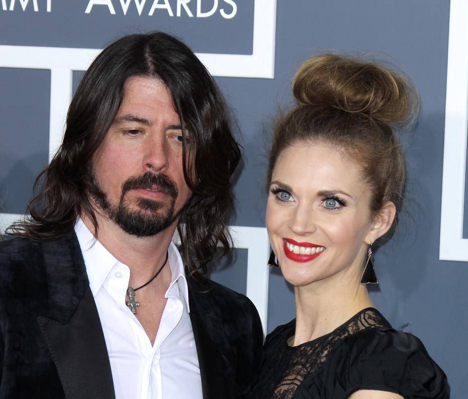 Dave Grohl Fathers Baby outside of his Marriage