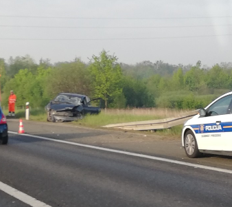 Teška nesreća na A4 u smjeru Zagreba: Stvorila se kolona...