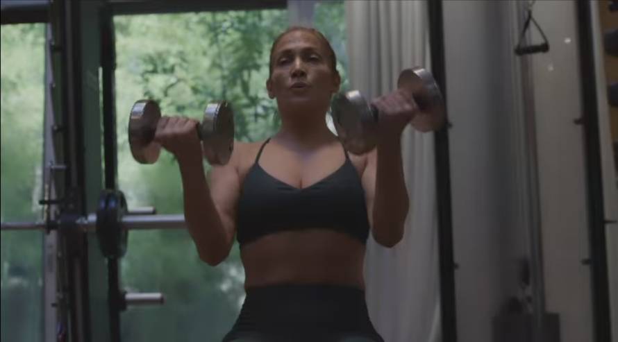 J.Lo otrkila svoju trening rutinu i pokazala impresivne mišiće