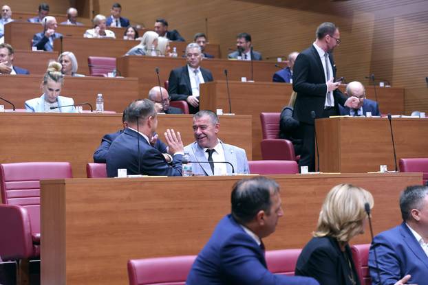 Zagreb: Pocela 7. sjednica Hrvatskoga sabora