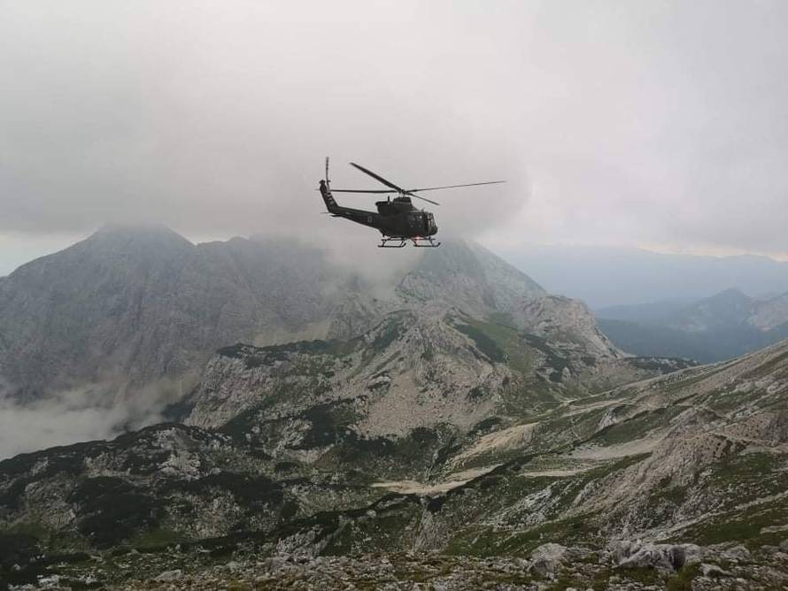 Grom udario na planinare na Triglavu: Više je ozlijeđenih, spašavali ih helikopterima