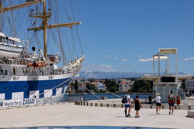 Zadar: Jedrenjak Royal Clipper na Pozdravu suncu