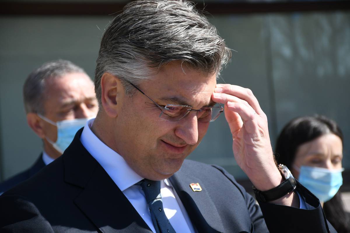 Za prošli mjesec Vlada dobiva prolaz kroz iglene uši: Plenković je i dalje bahat, nema empatije