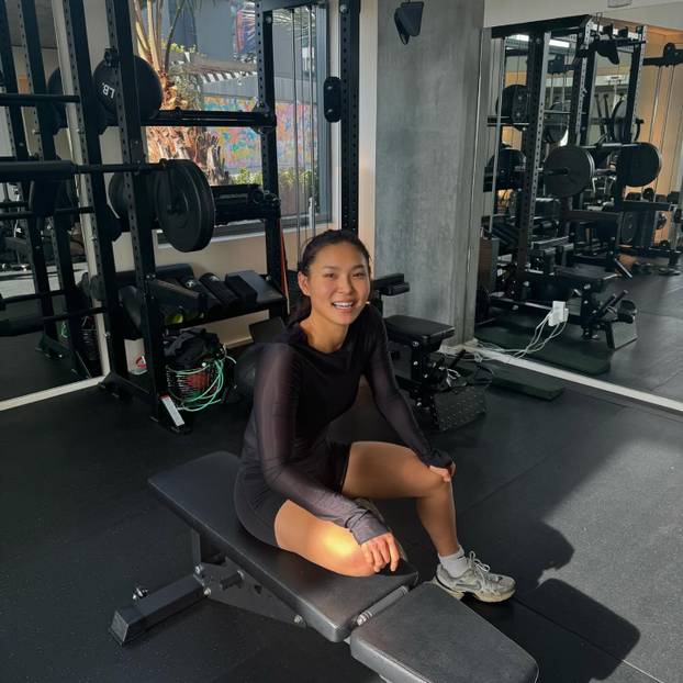 FOTO Bila je blizu trećem zlatu, njena priča je inspiracija za sve sportaše, a u haljinama - blista