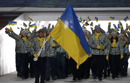 Ukrajinski olimpijci napuštaju Soči: 'Kod kuće nam ljudi ginu'