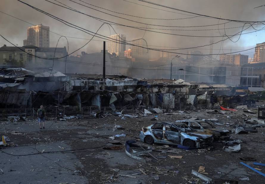 Russian drone and missile strike in Kyiv