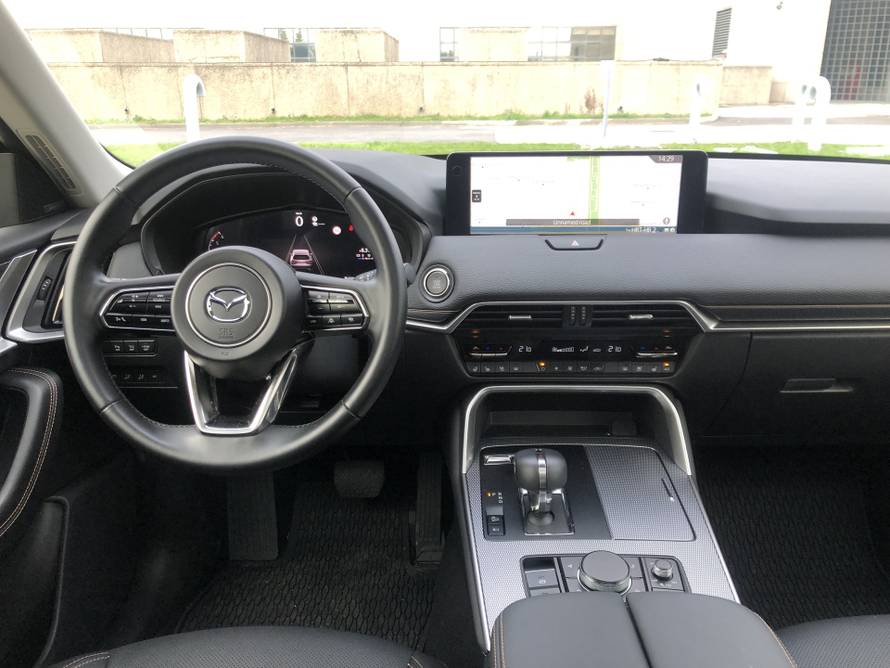 Testirali smo Mazdu CX-60: Tko kaže da dizel nema budućnost!