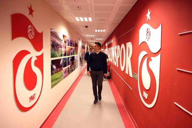 Pogledajte prvi Bjeličin dan u Trabzonu: 'Čim sam potpisao, navijači su me zasuli porukama'