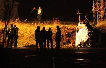 Vozač je stradao u Cliju koji se zapalio nakon slijetanja s ceste