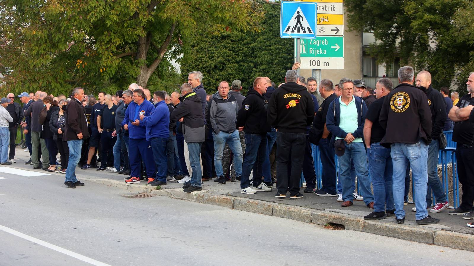 Karlovac: Mirni prosvjed branitelja zbog najavljene komemoracije za ubijene srpske rezerviste