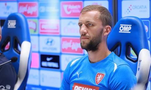 Kapetan &Ccaron;e&scaron;ke: Svake godine stotine tisu&cacute;a &Ccaron;eha dolazi na odmor u Hrvatsku. Ali ne i mi