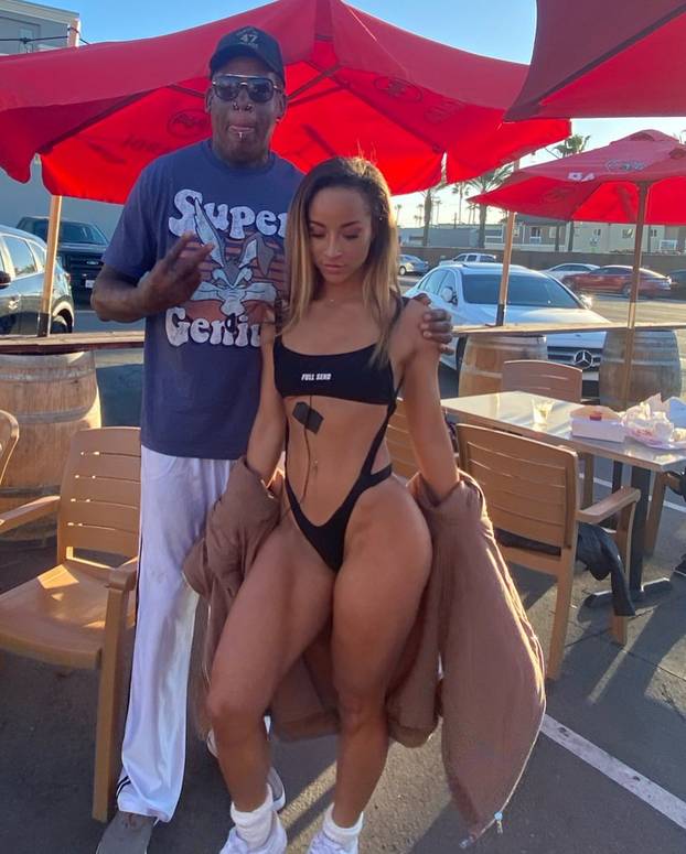 FOTO 'Bila sam pornoglumica, a sada sam kućanica nogometašu'