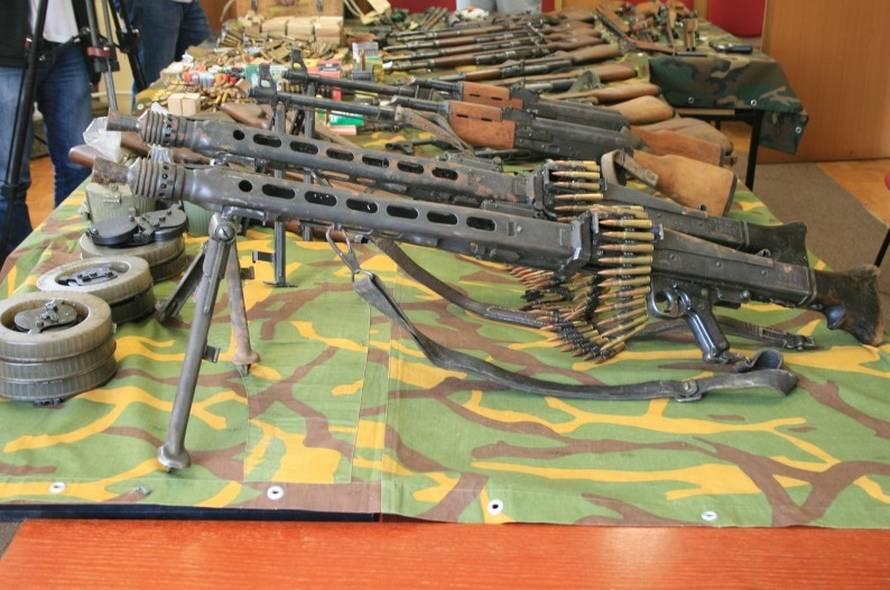 Rambo iz Brestovca: Kod dede (78) su pronašli arsenal oružja