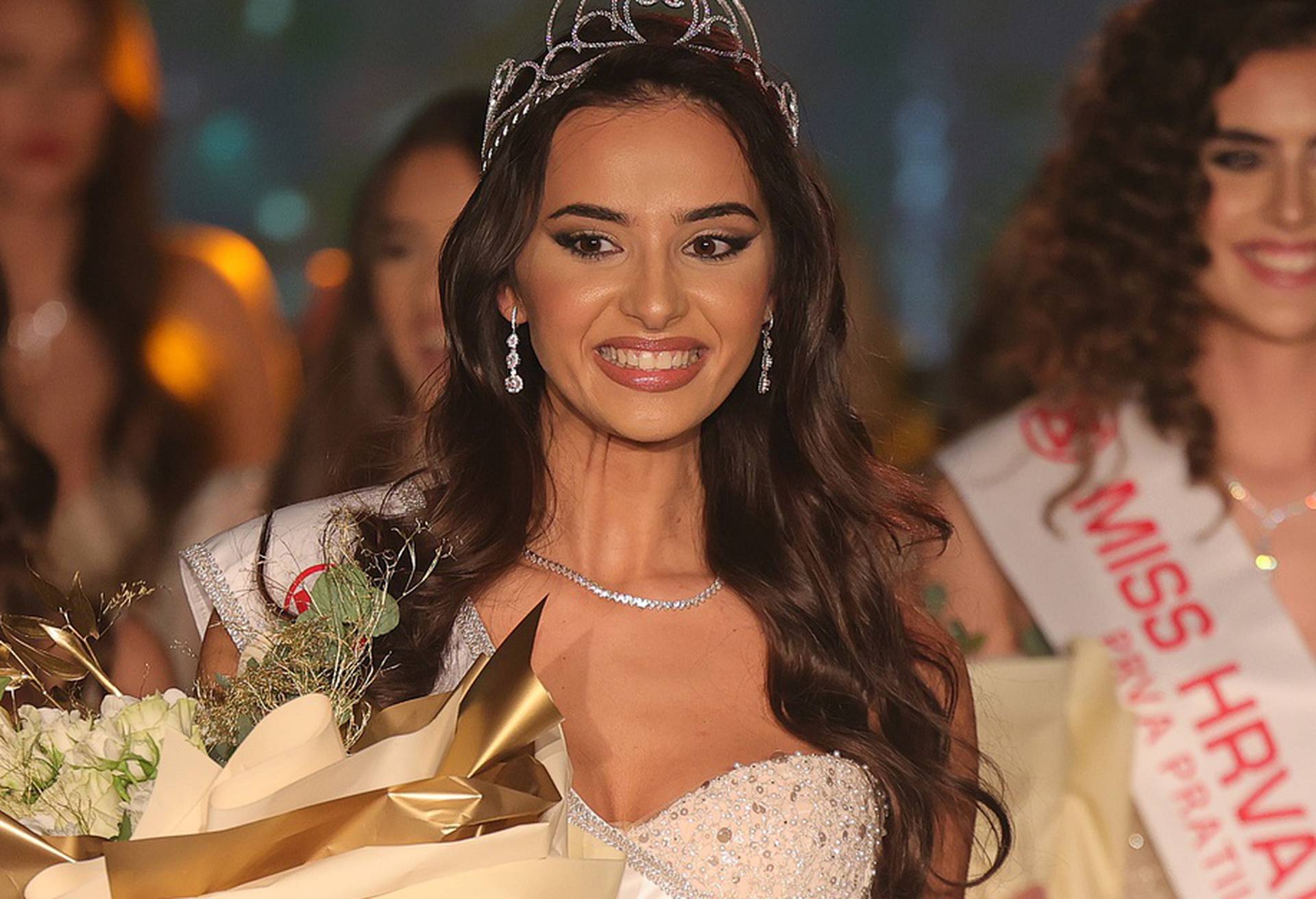 Zagreb: Tomislava Dukić nova je Miss Hrvatske