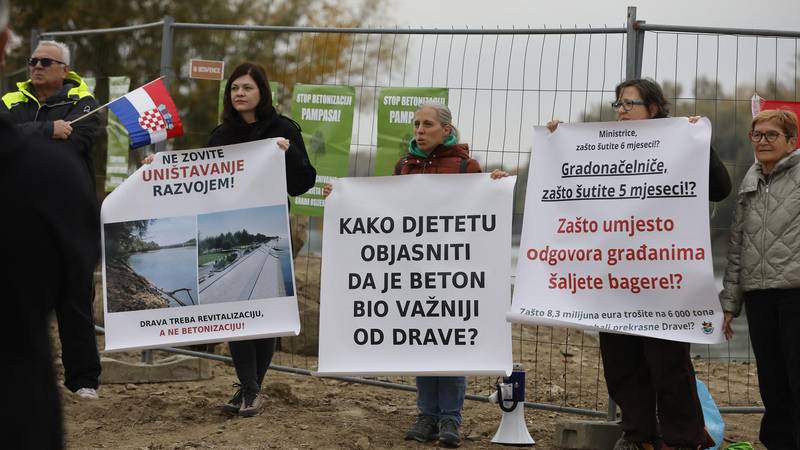 U Osijeku prosvjed građana zbog izgradnje obaloutvrde