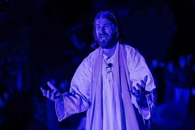 Imotski: Uprizorenje 24. Žive slike Muke Isusove