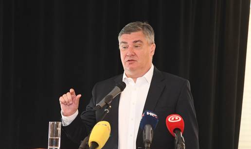 Koprivnica: Milanović poručio kako nitko više neće ući u EU, a onda studentima ispričao vic