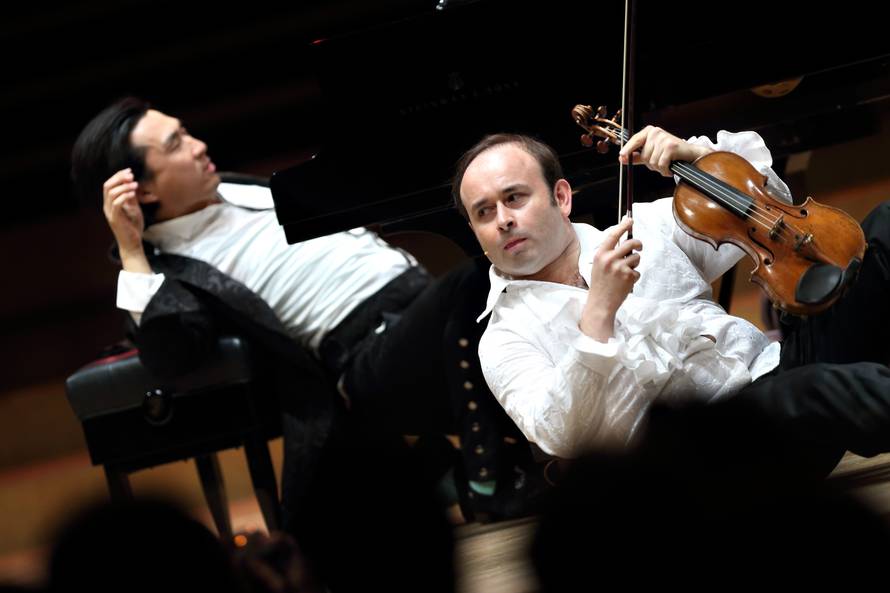 Austrija slavi 200 godina 'Tihe noći', kultne božićne pjesme