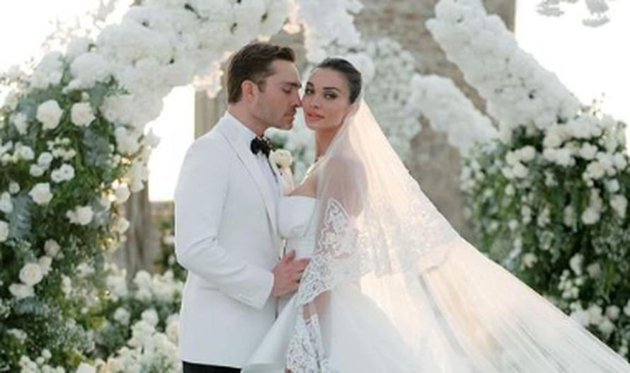 Chuck iz 'Tračerice' postao otac! Ponosno otkrio ime i spol bebe