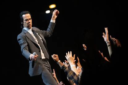 Nick Cave & The Bad Seeds stigli pred Zagrepčane! Pogledajte kakvu su atmosferu stvorili...