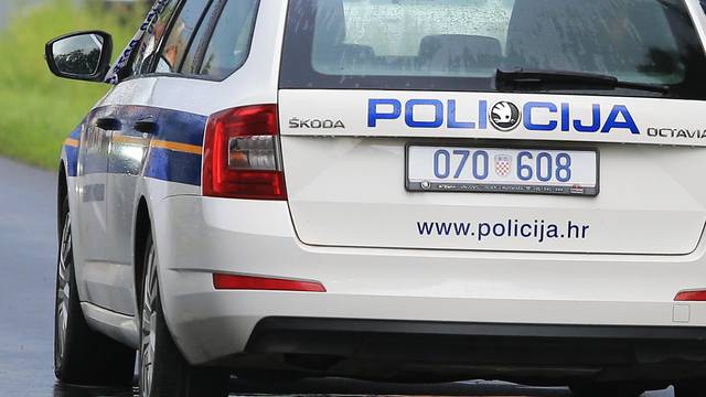 Jedan ozlijeđen u sudaru tri vozila na cesti za Đurđevac