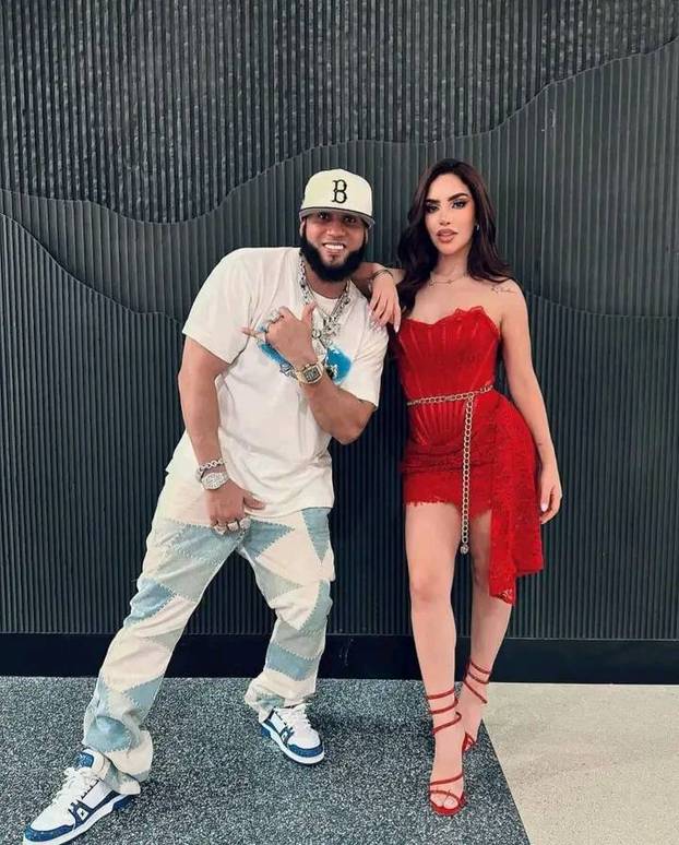 FOTO Ona je popularnija i od Georgine Rodriguez! Mreže 'gore' zbog ove ljepotice...